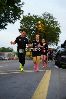 Runner Photo 4196664
