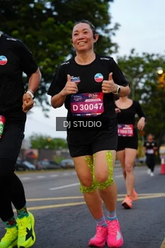 Runner Photo 4196682