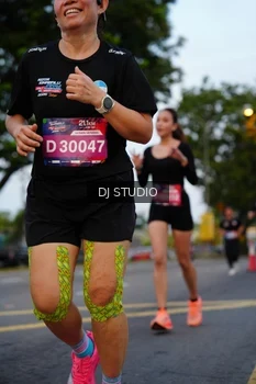 Runner Photo 4196683