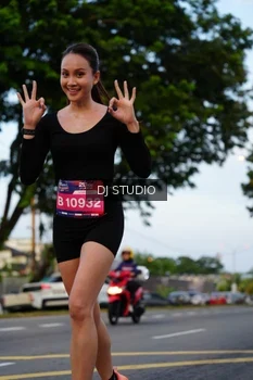 Runner Photo 4196696