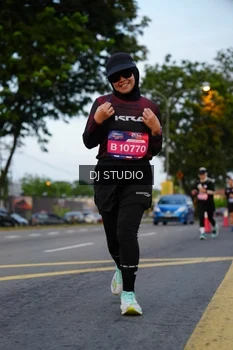 Runner Photo 4196769
