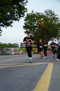 Runner Photo 4196784