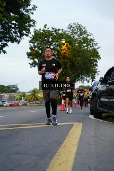 Runner Photo 4196825