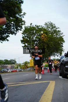 Runner Photo 4196844