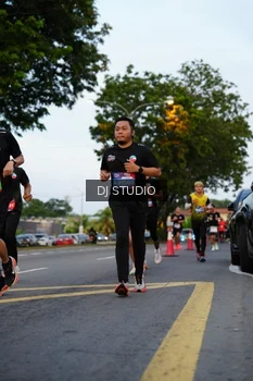 Runner Photo 4196887