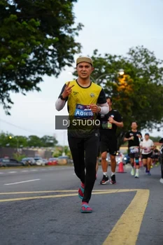 Runner Photo 4196908