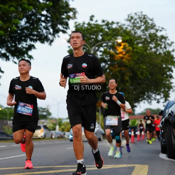 Runner Photo 4196921