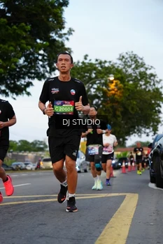 Runner Photo 4196922