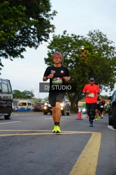 Runner Photo 4196956