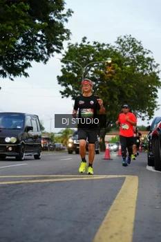 Runner Photo 4196962
