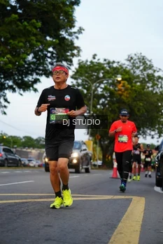 Runner Photo 4196964