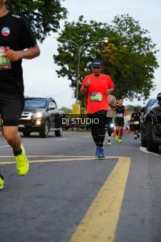 Runner Photo 4196967