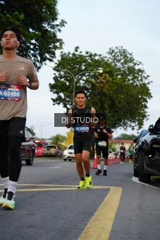Runner Photo 4197000