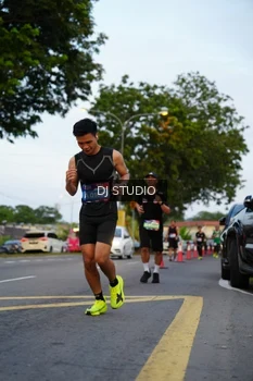 Runner Photo 4197005