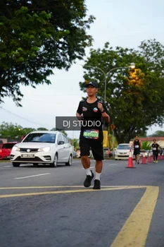 Runner Photo 4197016