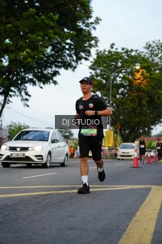 Runner Photo 4197018