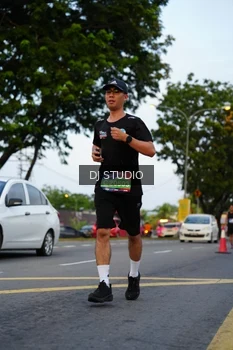 Runner Photo 4197025
