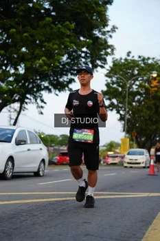 Runner Photo 4197031