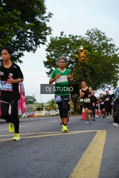 Runner Photo 4197051