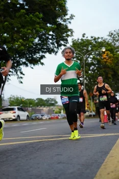 Runner Photo 4197055