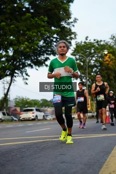 Runner Photo 4197061