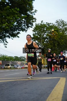 Runner Photo 4197066