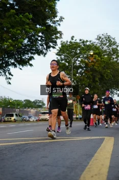 Runner Photo 4197070