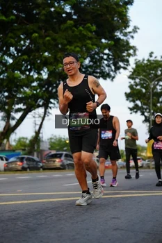Runner Photo 4197079