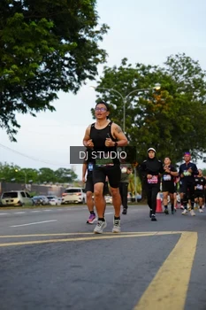 Runner Photo 4197082