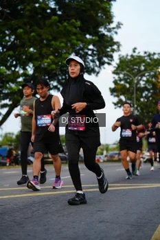 Runner Photo 4197089