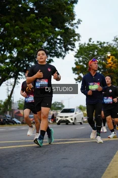 Runner Photo 4197106