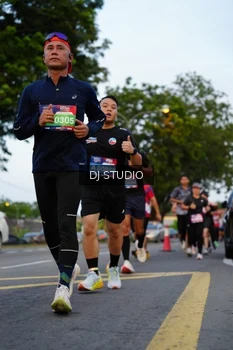 Runner Photo 4197112