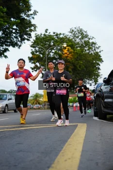 Runner Photo 4197123