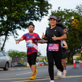 Runner Photo 4197136