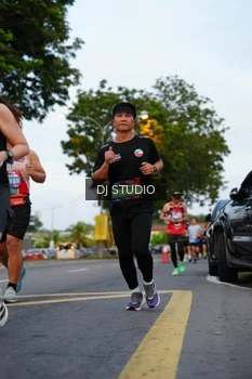 Runner Photo 4197146
