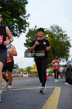 Runner Photo 4197150