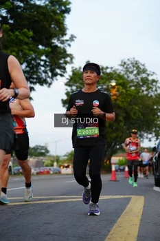 Runner Photo 4197152