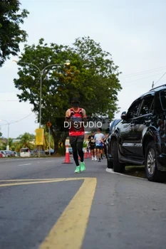 Runner Photo 4197157
