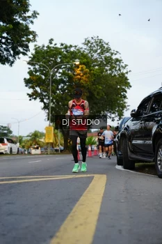 Runner Photo 4197160