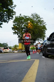 Runner Photo 4197162