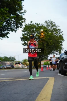 Runner Photo 4197166