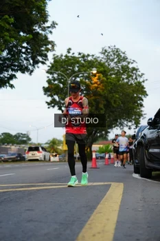 Runner Photo 4197171