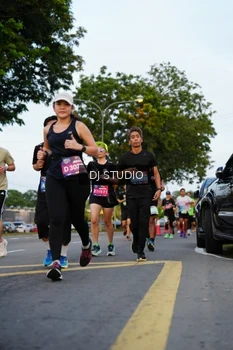 Runner Photo 4197222