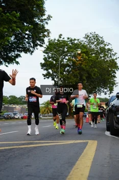 Runner Photo 4197228