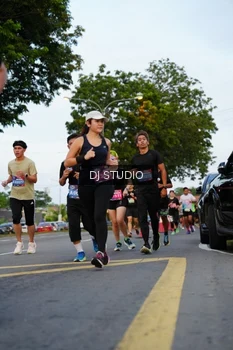 Runner Photo 4197229