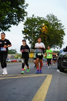 Runner Photo 4197236