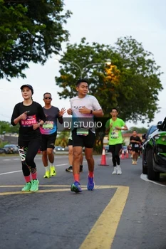 Runner Photo 4197245