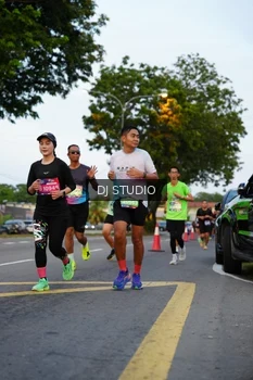 Runner Photo 4197246