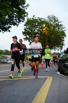 Runner Photo 4197247