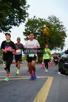 Runner Photo 4197250